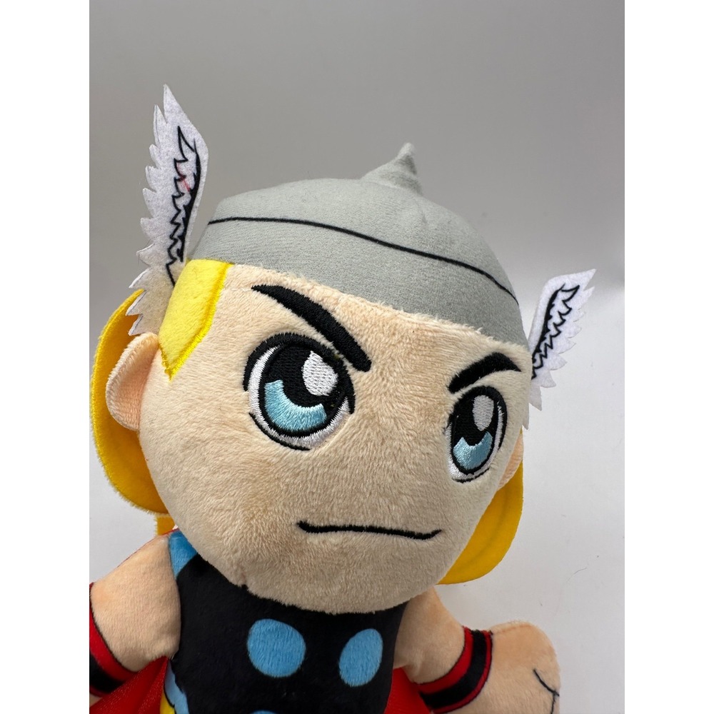 Bleacher Creatures 10" Marvel Kuricha Thor Plush with Hammer 2021 - Picture 3 of 13